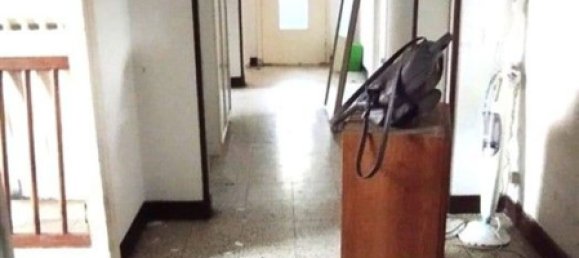 5 rooms Apartment in Massa, Italy No. 188977 17