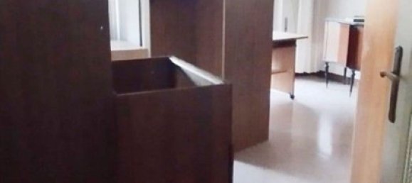 5 rooms Apartment in Massa, Italy No. 188977 16