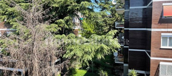 2 bedrooms Apartment in Rome, Italy No. 337893 18