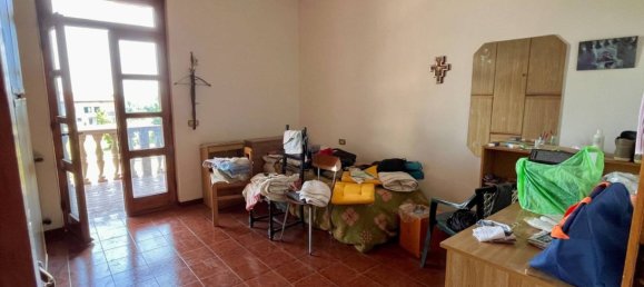 Villa de 3 dormitorios en Bedizzole, Italy No. 333060 23