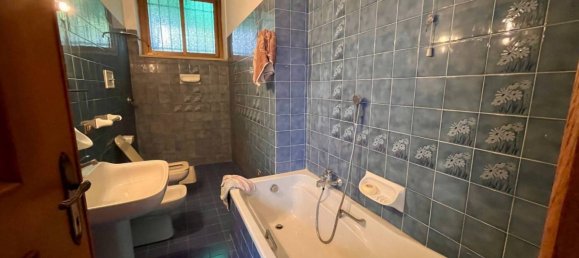 Villa de 3 dormitorios en Bedizzole, Italy No. 333060 19