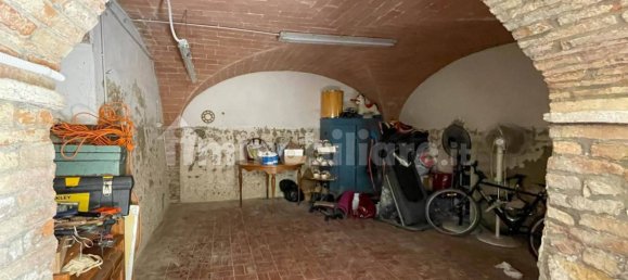 Квартира с 3 спальнями в Сан Джиминьяно, Италия № 193290 28