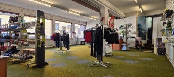  بناية في Bad Goisern am Hallstattersee, Austria 863متر مربع رقم 8284 8