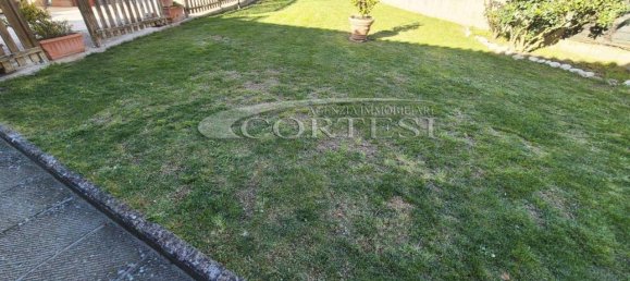 4 rooms House in Città di Castello, Italy No. 65020 2