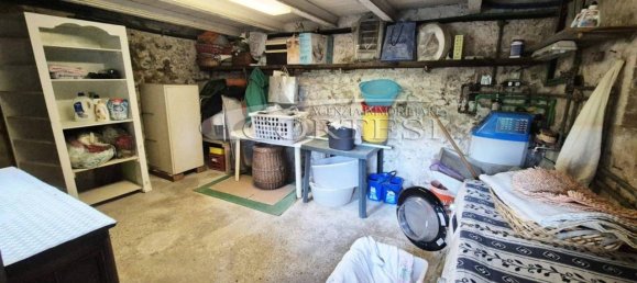 4 rooms House in Città di Castello, Italy No. 65020 26