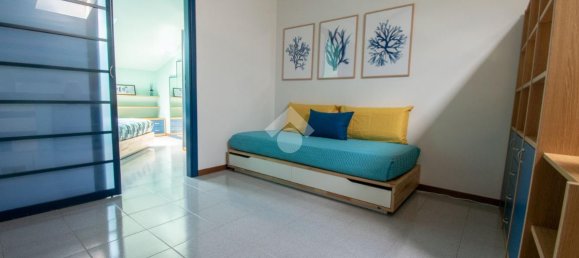 3 rooms Apartment in Padenghe sul Garda, Italy No. 2065 17