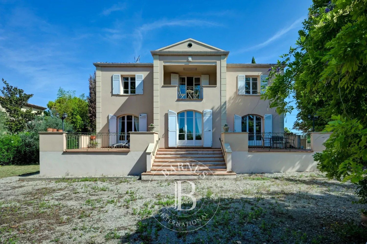 6 bedrooms House in Forcalquier, France No. 293094