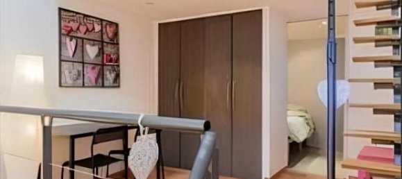 Dúplex de 2 dormitorios en Aix-en-Provence, France No. 208240 3