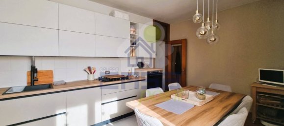 2 bedrooms Apartment in Casalpusterlengo, Italy No. 359609 8