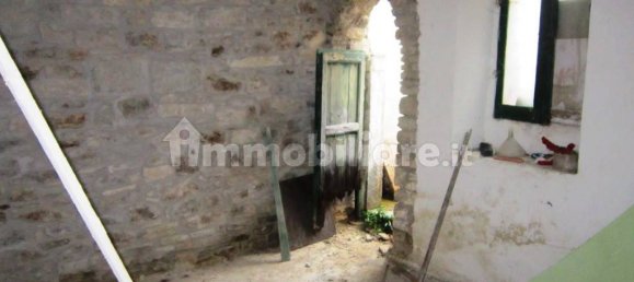 Дом с 2 спальнями в Аньоне, Италия № 343732 7