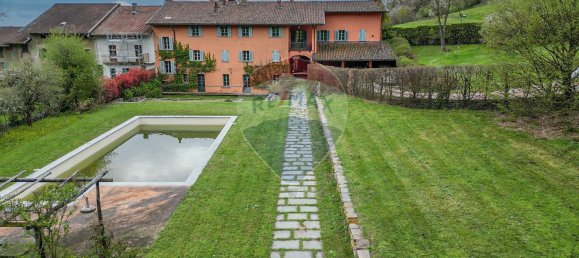 Casa de 10 habitaciónes en Dorzano, Italy No. 138337 24