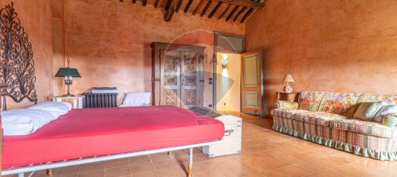 Casa de 10 habitaciónes en Dorzano, Italy No. 138337 9