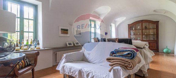 Casa de 10 habitaciónes en Dorzano, Italy No. 138337 40