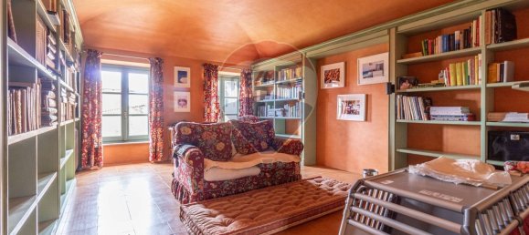 Casa de 10 habitaciónes en Dorzano, Italy No. 138337 47