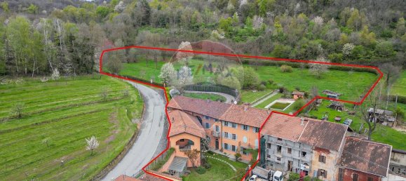 Casa de 10 habitaciónes en Dorzano, Italy No. 138337 27