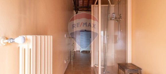 Casa de 10 habitaciónes en Dorzano, Italy No. 138337 11