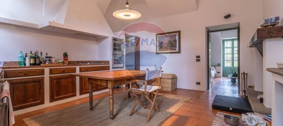 Casa de 10 habitaciónes en Dorzano, Italy No. 138337 35