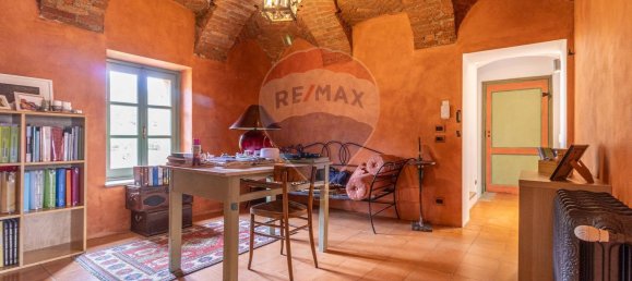 Casa de 10 habitaciónes en Dorzano, Italy No. 138337 49