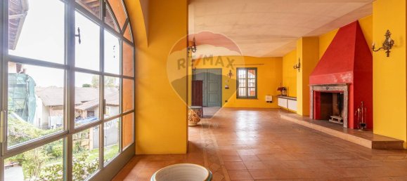 Casa de 10 habitaciónes en Dorzano, Italy No. 138337 21