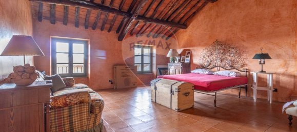 Casa de 10 habitaciónes en Dorzano, Italy No. 138337 8