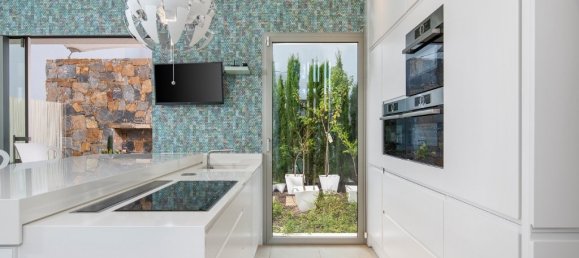 3 bedrooms Villa in Campoamor, Spain No. 290196 18