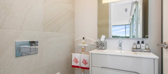 3 bedrooms Villa in Campoamor, Spain No. 290196 8