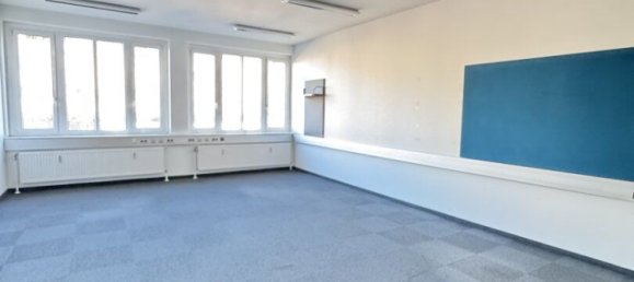 2054m² Office in Ottakring, Austria No. 190440 18
