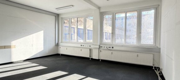 2054m² Office in Ottakring, Austria No. 190440 5