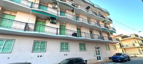 Apartamento de 2 divisões em Ceriale, Italy N.º 162799 3
