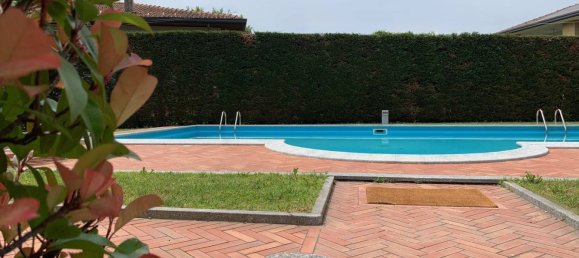6 bedrooms Villa in Vergiate, Italy No. 312023 27