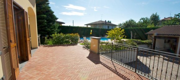 6 bedrooms Villa in Vergiate, Italy No. 312023 16