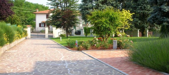 6 bedrooms Villa in Vergiate, Italy No. 312023 15