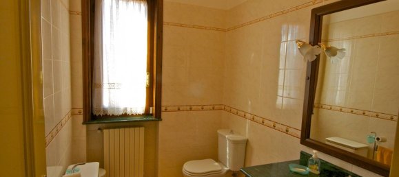 6 bedrooms Villa in Vergiate, Italy No. 312023 37