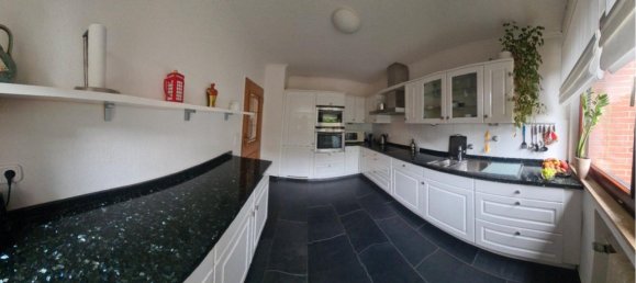 4 bedrooms Townhouse in Wesel, Germany No. 219066 7