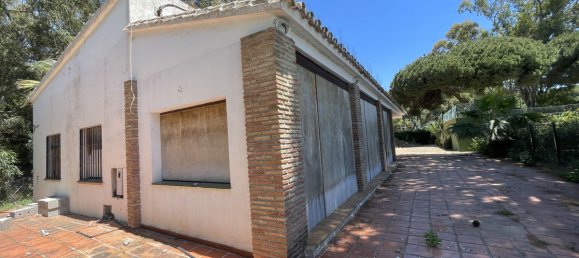 224m² Commercial property in Marbella, Spain No. 146379 16
