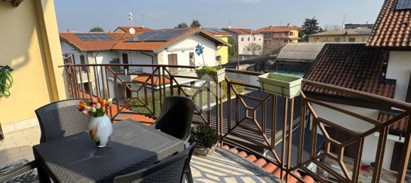 2 chambres Appartement à Cambiago, Italy No. 159204 5