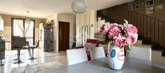 2 chambres Appartement à Cambiago, Italy No. 159204 9