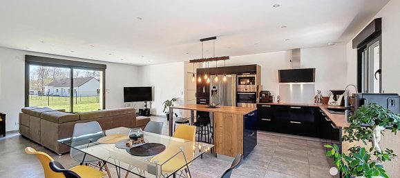 Casa de 3 dormitorios en Romorantin-Lanthenay, France No. 39589 10