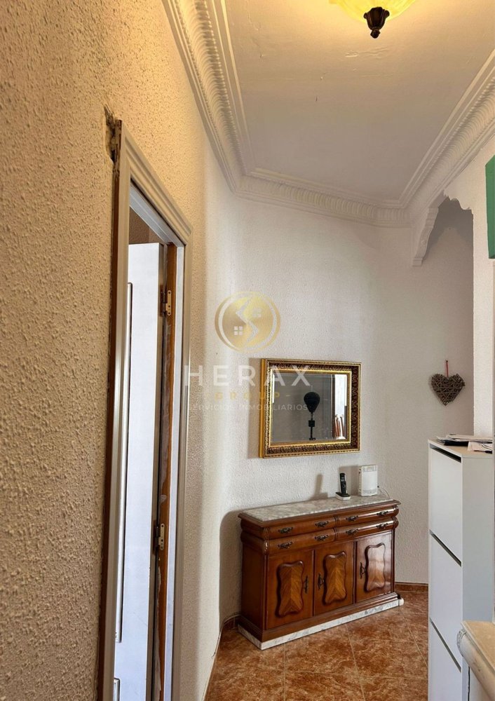 3 bedrooms Apartment in Valencia, Spain No. 167155