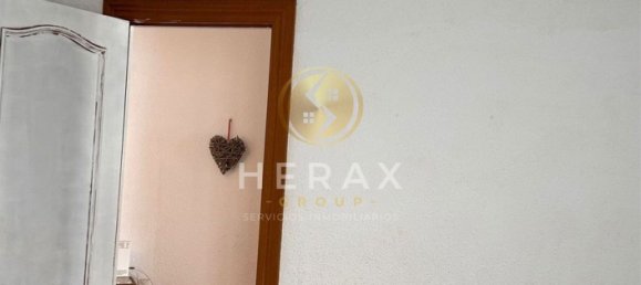 3 bedrooms Apartment in Valencia, Spain No. 167155 5