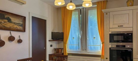 5 bedrooms Villa in Trieste, Italy No. 334913 13