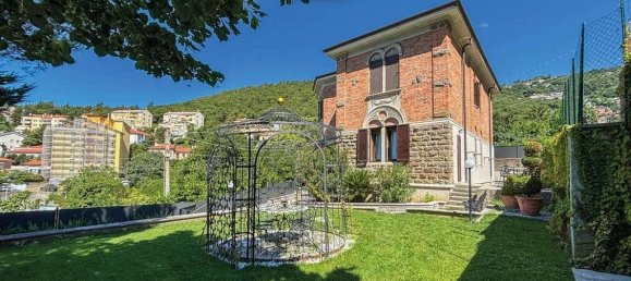 5 bedrooms Villa in Trieste, Italy No. 334913 3