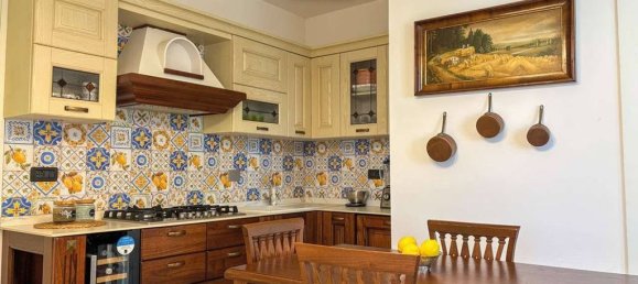 5 bedrooms Villa in Trieste, Italy No. 334913 12