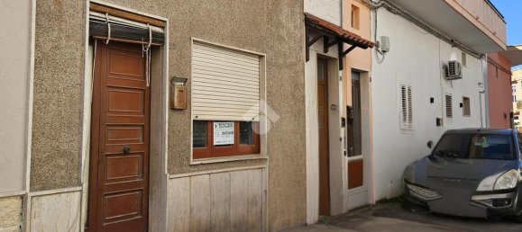 Квартира с 3 комнатами в Nardò, Италия № 132020 16