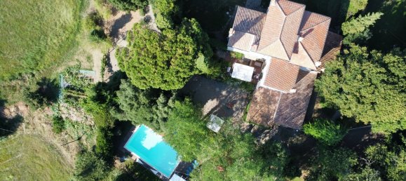 6 bedrooms Villa in Latera, Italy No. 69076 5