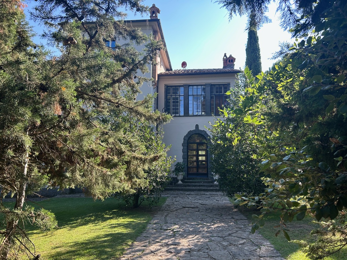 6 bedrooms Villa in Latera, Italy No. 69076