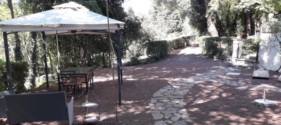 6 bedrooms Villa in Latera, Italy No. 69076 11