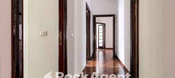 6 bedrooms Villa in Rome, Italy No. 273969 7