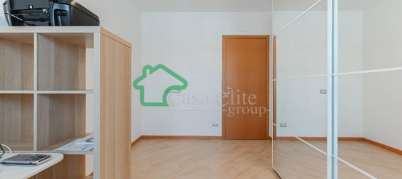 Квартира с 2 спальнями в Лоди, Италия № 145817 86