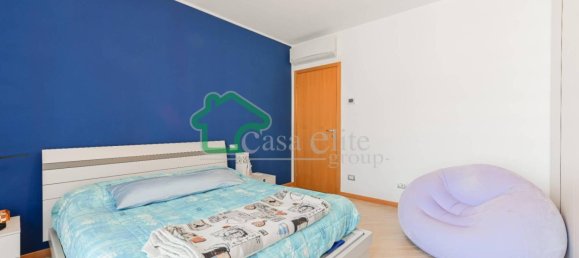 Квартира с 2 спальнями в Лоди, Италия № 145817 64